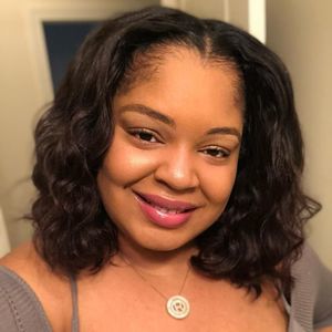 Meet your Posher, Roxann